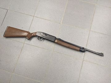 01-200575288: Crosman classic 2100