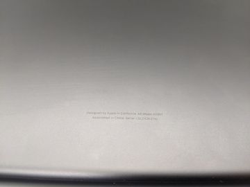 01-200636347: Apple macbook pro 16" late 2023