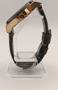 01-200616645: Guess w1058g2