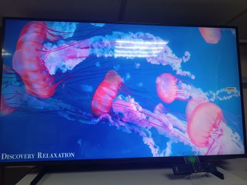 01-200788997: Samsung ue43du7100