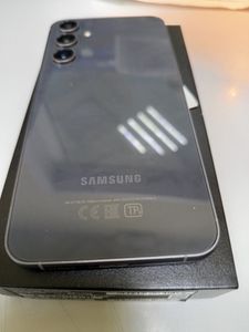 Б/у Мобильный телефон Samsung galaxy s23 fe sm-s711b 8/256gb 01-200805611