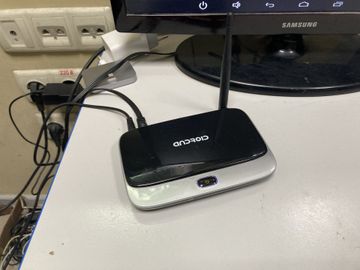 Б/в Смарт приставка Smart Tv Box cs918 2/8gb 01-200816421
