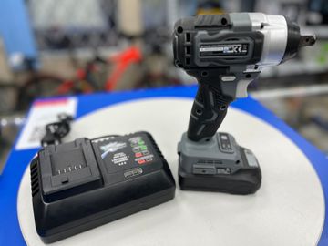 Б/в Гайковерт Ferrex pro 20v li-ion 01-200811740