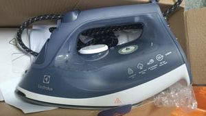 Б/в Праска Electrolux e6sl1-2mn 01-200808254