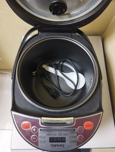 Б/в Мультиварка Rainberg rb-6207 01-200848083