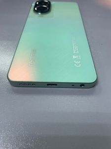 Б/в Мобільний телефон Realme c67 6/128gb 01-200839190