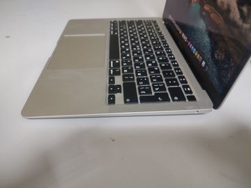 Б/в Ноутбук Apple MacBook Air 13`` Late 2020 01-200859622