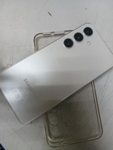 Б/в Мобільний телефон Samsung galaxy s24 8/128gb 01-200867259