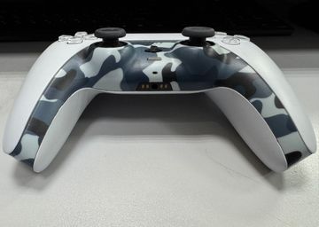 Б/у Геймпад Sony dualsense 01-200875691