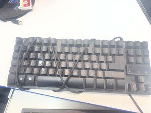 Б/в Клавіатура Trust gxt 833 01-200839290