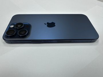 Б/в Мобільний телефон Apple iphone 15 pro max 256gb esim 01-200859782