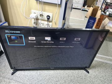 Б/у Телевизор Samsung ue32j5200 01-200900219