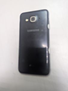 Б/у Мобільний телефон Samsung galaxy j3 2016 j320h 01-200912204