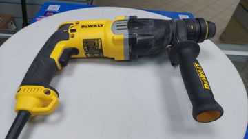 Б/в Перфоратор Dewalt d25144k 01-200916782