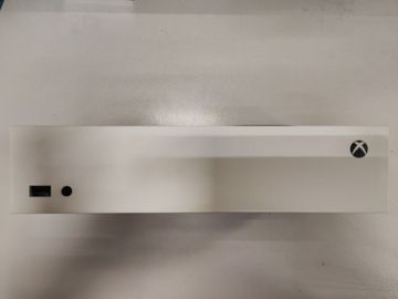 Б/в Ігрова приставка Microsoft xbox series s 1 tb 01-200914676