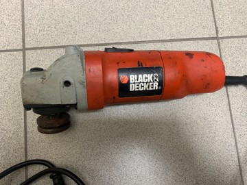 Б/у Угловая шлифмашина Black&Decker cd115 01-200924619