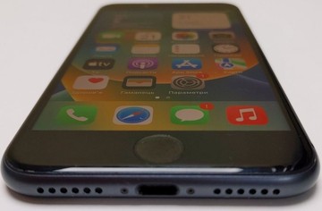 Б/в Мобільний телефон Apple iphone 8 64gb 01-200924783