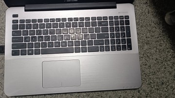 Б/в Ноутбук Asus 15/amd a10 8700p ddr3/8gb ddr3/hdd 1000 gb/ssd *відсутній/*інтегрована 01-200927764