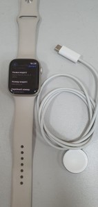Б/в Смарт-годинник Apple watch series 8 gps 45mm aluminum case 01-200922947