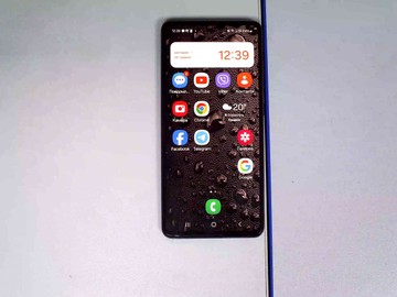 Б/в Мобільний телефон Samsung galaxy a52 a525f 6/128gb 01-200971911