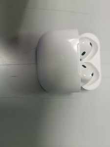 Б/в Навушники Apple airpods 4 with active noise cancellation 01-200979288