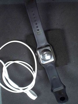 Б/у Смарт-часы Apple watch se gps 44mm aluminum case 01-200986171