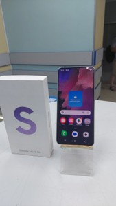 Б/у Мобільний телефон Samsung galaxy s21 fe 5g 8/256gb 01-201002436