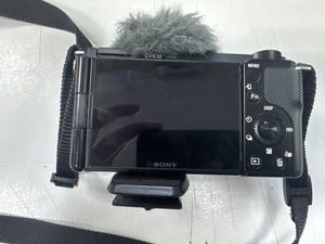 Б/в Фотоапарат Sony zv-e10 body 01-201003689