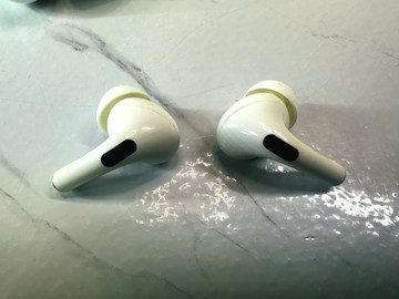 Б/в Навушники Apple airpods pro 01-201072873