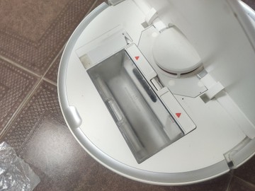 Б/в Робот пилосос Xiaomi roborock sweep one 01-201082642