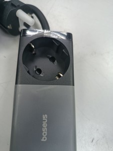 Б/в Мережевий зарядний пристрій Baseus gan3 pro 4 ports desktop charger 100w 01-201085873