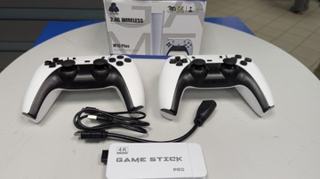 Б/в Ігрова приставка Game Stick m8 plus 4k 64gb 01-201090341