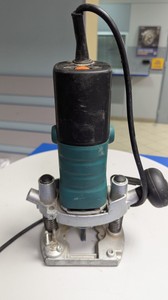 Б/в Фрезер Sturm er1110e 01-201102955
