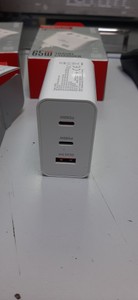 Б/в Мережевий зарядний пристрій Titanum ch65pro gan 65w 01-201105895