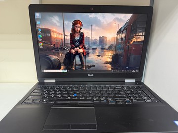 Б/в Ноутбук Dell 15/core i7 6820hq ddr3/16gb ddr4/hdd *відсутній/ssd 256 gb/radeon r9 m360 2gb 01-201117038