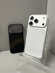 Б/в Мобільний телефон Apple iphone 17 pro 256gb 01-201126257