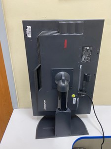Б/в Монітор Lenovo thinkvision lt2452pwc 01-201163737