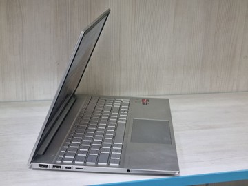 Б/в Ноутбук Hp 15/ryzen 5 5500u ddr4/16gb ddr4/hdd *відсутній/ssd 512 gb/*інтегрована 01-201090611