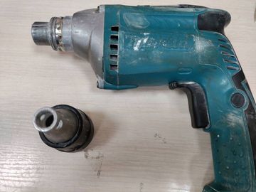 01-200368650: Makita fs4300