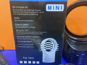 16-000242796: Mini fan