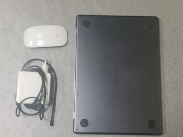 01-200582352: Apple macbook pro 14" late 2024