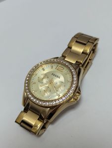 01-200590341: Fossil es 3202
