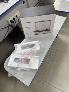 01-200738603: Crosley cr8005f cruiser plus