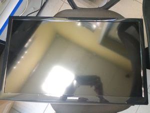 01-200744409: Samsung ue24n4500au