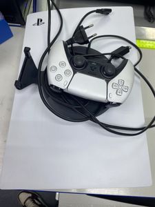 01-200775071: Sony playstation 5 825gb