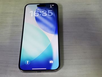 Б/у Мобильний телефон Apple iphone 15 pro max 256gb 01-200804401