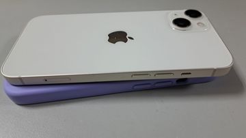 Б/у Мобильний телефон Apple iphone 13 128gb 01-200814491
