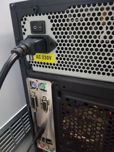 Б/в Системний блок Пк intel core i5-8500/ram 16 gb/hdd відсутній/ssd 220 gb+240 gb/nvidia gtx 1650 (geforce) 4gb gddr5 12 01-200819093