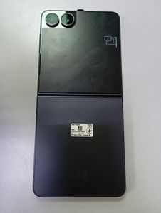 Б/в Мобільний телефон Samsung galaxy flip7 12/256gb 01-200819528