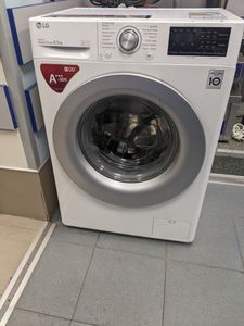 Б/в Пральна машина Lg f2v3gs4w 01-200821397